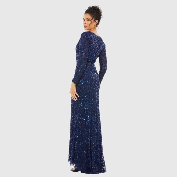 MAC DUGGAL 5002 NWT Embellished Front Slit Long Sleeve Gown - Picture 4 of 9